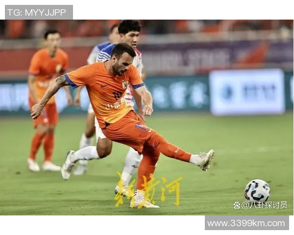 亚冠精英联赛精彩瞬间瓦科双响助力球队夺冠之路